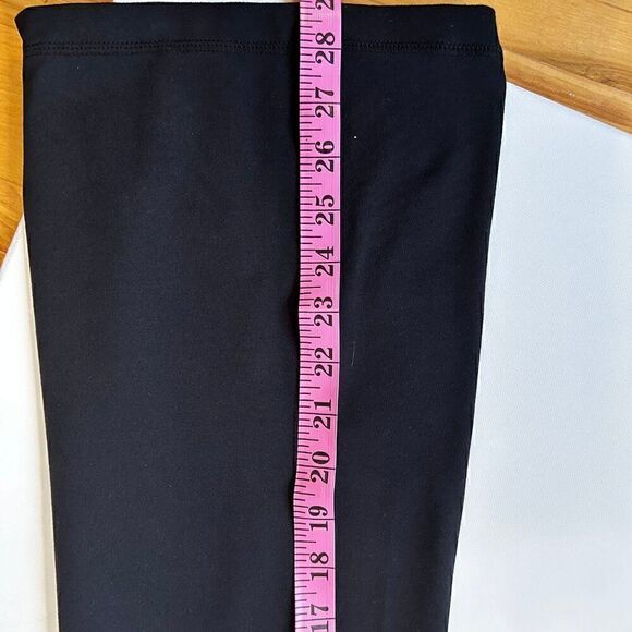 Lands' End Women’s Active Yoga Pant/Leggings S-6-8 Petite - Picture 3 of 5